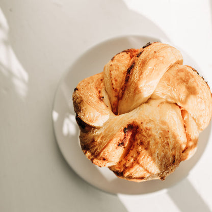 Sun-dried Tomato Pesto Croissant